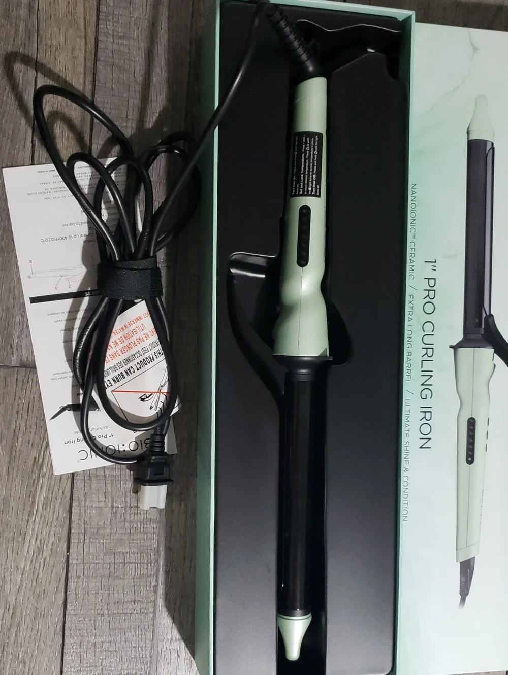 BIO IONIC Long Barrel Styler 1